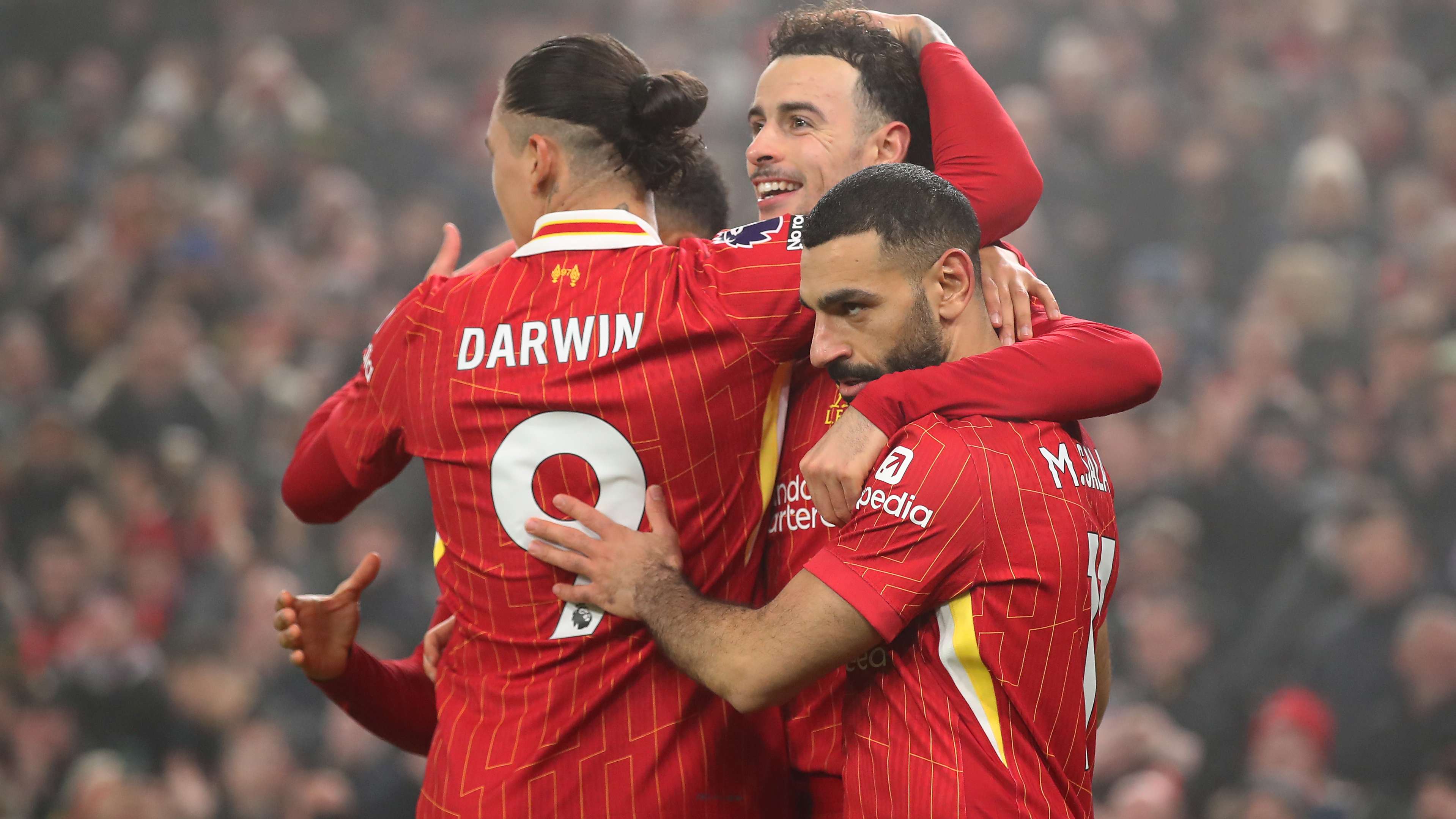 表現搶眼 表現搶眼