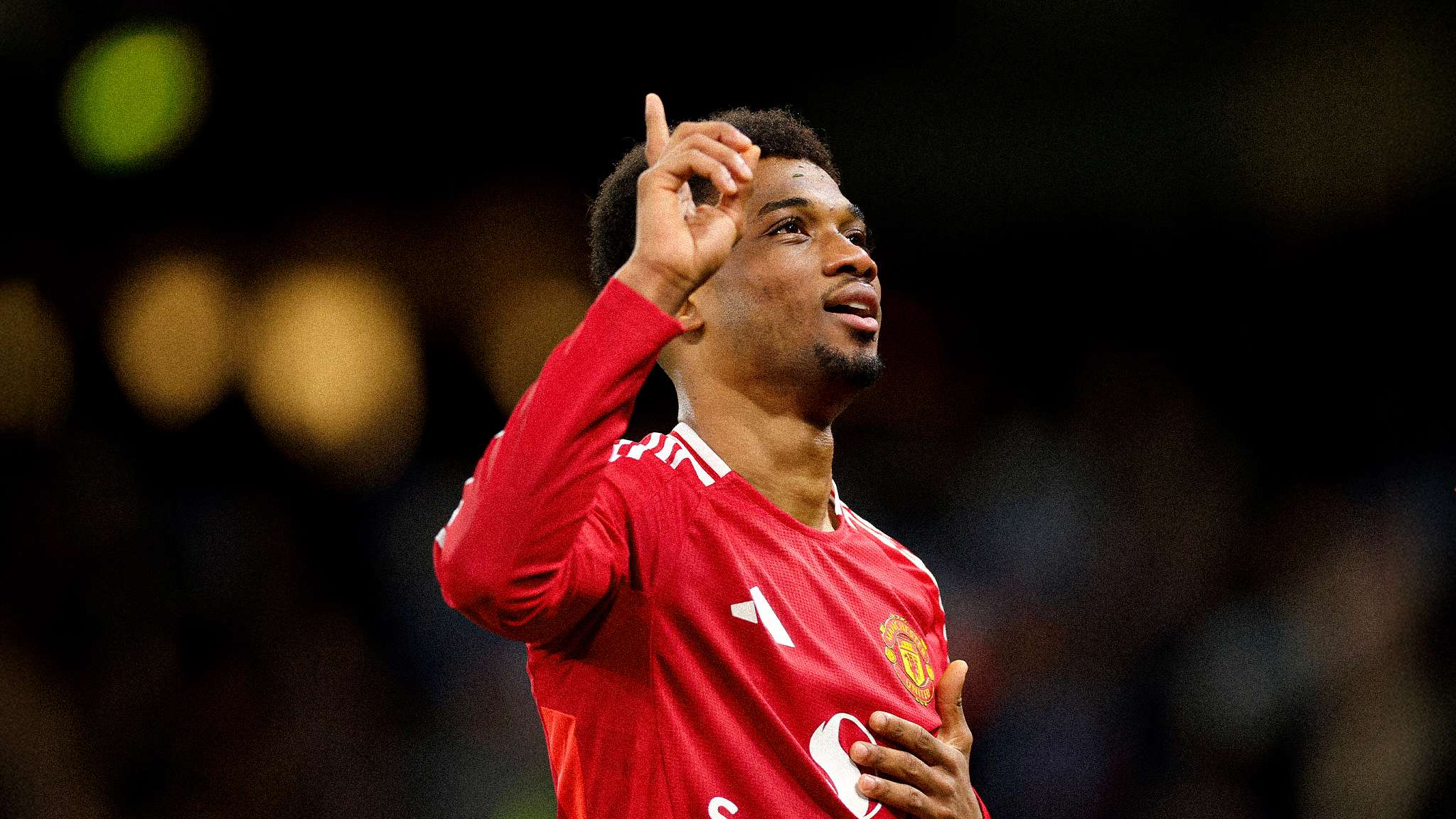 共同打破发 共同打破发